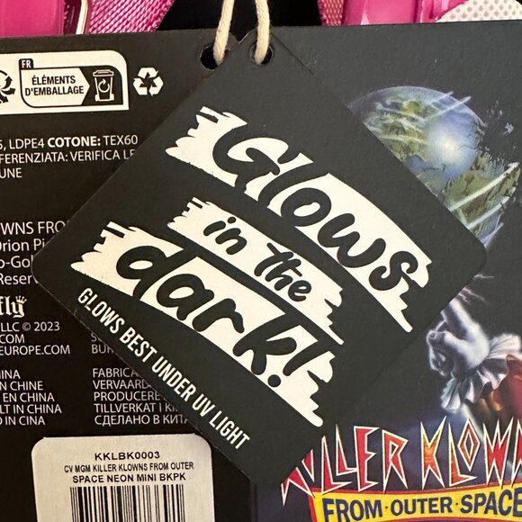 Loungefly Killer Klowns Glow-in-the-Dark Mini Backpack NWT - Picture 11 of 17